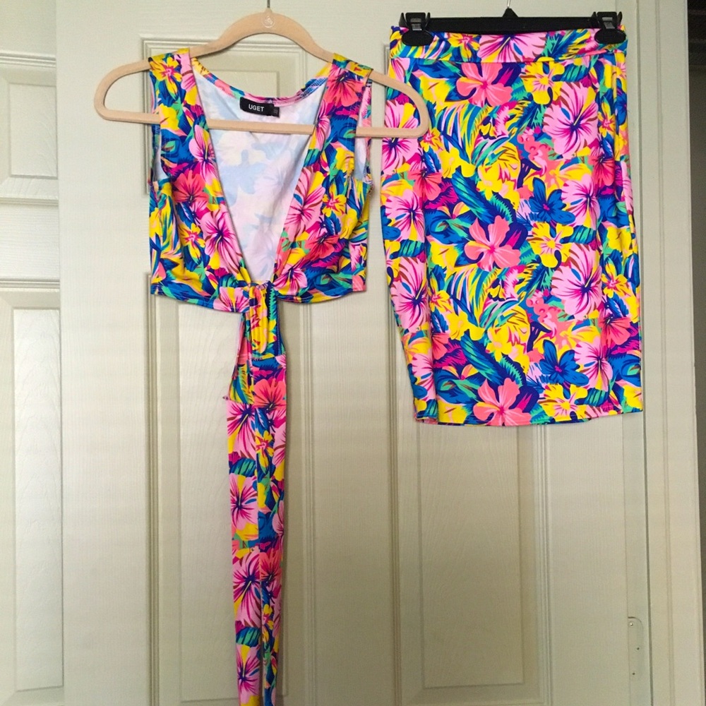 Floral body wrap around skirt set